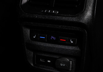 Подержанный автомобиль Volkswagen Tiguan 2018 года (15 фото)