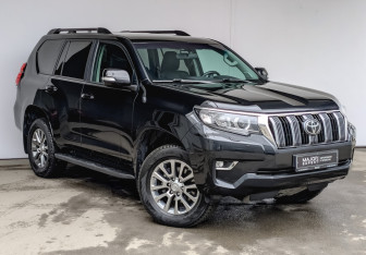 Подержанный автомобиль Toyota Land Cruiser Prado 2021 года (3 фото)