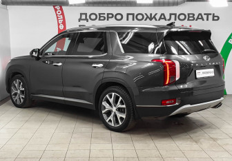 Подержанный автомобиль Hyundai Palisade 2019 года (6 фото)