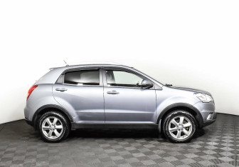 Подержанный автомобиль SsangYong Actyon 2013 года (4 фото)