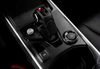 Подержанный автомобиль Haval H3 2024 года (19 фото)