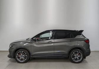 Подержанный автомобиль Geely Coolray 2023 года (8 фото)
