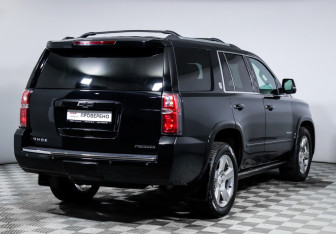 Подержанный автомобиль Chevrolet Tahoe 2021 года (5 фото)