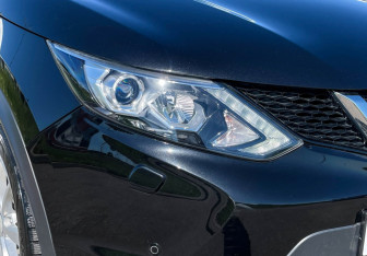 Подержанный автомобиль Nissan Qashqai 2018 года (18 фото)