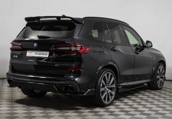 Подержанный автомобиль BMW X5 2021 года (5 фото)