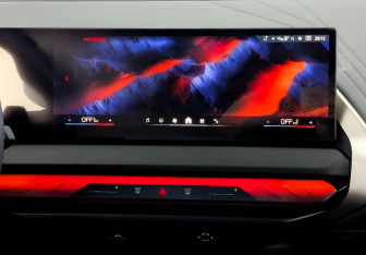 Новый BMW X3 2025 (11 фото)