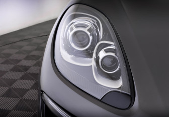 Подержанный автомобиль Porsche Macan 2014 года (17 фото)