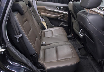 Подержанный автомобиль Chery Tiggo 8 Pro 2022 года (13 фото)