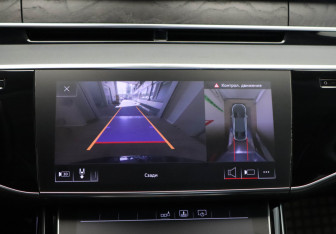 Подержанный автомобиль Audi A8 2019 года (33 фото)