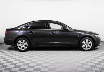 Подержанный автомобиль Audi A6 Sedan 2014 года (4 фото)