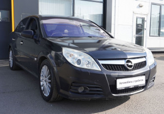 Подержанный автомобиль Opel Vectra Sedan 2006 года (3 фото)