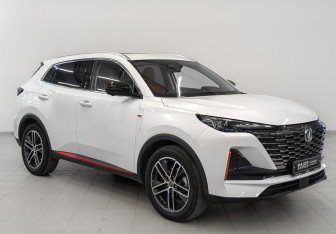 Подержанный автомобиль Changan CS55PLUS 2023 года (3 фото)