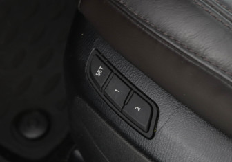 Подержанный автомобиль Mazda CX-5 2022 года (19 фото)