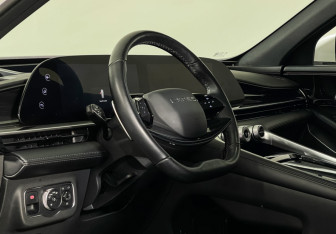 Подержанный автомобиль Exeed RX 2023 года (13 фото)
