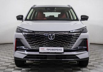 Подержанный автомобиль Changan UNI-S 2024 года (2 фото)