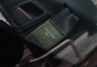 Подержанный автомобиль Ford Mondeo Sedan 2015 года (8 фото)