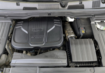 Подержанный автомобиль Geely Coolray 2023 года (9 фото)