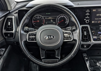 Подержанный автомобиль Kia Sorento 2021 года (22 фото)
