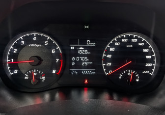 Подержанный автомобиль Hyundai Solaris Sedan 2020 года (15 фото)