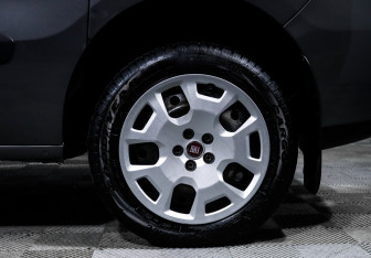 Подержанный автомобиль Fiat Doblo 2020 года (15 фото)