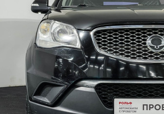 Подержанный автомобиль SsangYong Actyon 2013 года (14 фото)