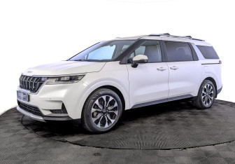 Подержанный автомобиль Kia Carnival 2021 года (1 фото)