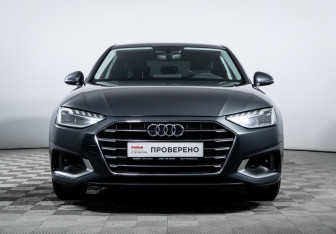 Подержанный автомобиль Audi A4 Sedan 2020 года (2 фото)
