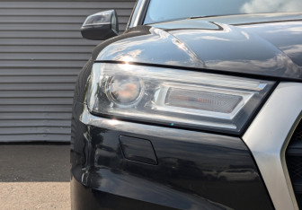 Подержанный автомобиль Audi Q5 2017 года (17 фото)