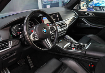 Подержанный автомобиль BMW X5 M 2021 года (12 фото)