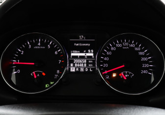 Подержанный автомобиль Nissan Qashqai 2012 года (7 фото)