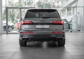Новый Audi SQ7 2025 (6 фото)