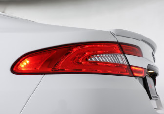 Подержанный автомобиль Jaguar XF Sedan 2013 года (22 фото)