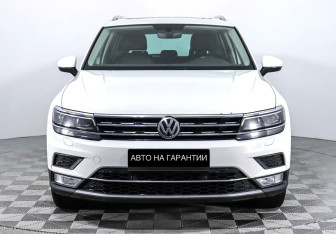 Подержанный автомобиль Volkswagen Tiguan 2017 года (2 фото)