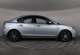 Подержанный автомобиль Mazda 3 Sedan 2008 года (4 фото)