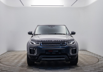 Подержанный автомобиль Land Rover Range Rover Evoque 2018 года (2 фото)
