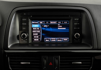 Подержанный автомобиль Mazda CX-5 2012 года (13 фото)