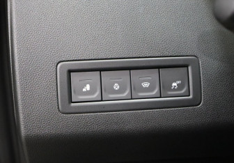 Подержанный автомобиль Renault Arkana 2019 года (19 фото)