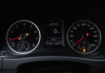 Подержанный автомобиль Volkswagen Tiguan 2012 года (12 фото)