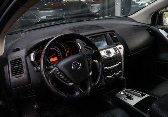 Подержанный автомобиль Nissan Murano Suv 2011 года (14 фото)