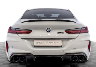 Подержанный автомобиль BMW M8 Sedan 2021 года (7 фото)