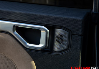 Подержанный автомобиль Jetour T2 2024 года (17 фото)