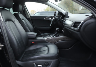 Подержанный автомобиль Audi A6 Sedan 2016 года (15 фото)