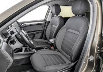 Подержанный автомобиль Renault Arkana 2019 года (20 фото)