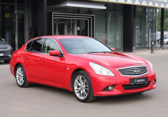 Подержанный автомобиль Infiniti G Sedan 2010 года (3 фото)
