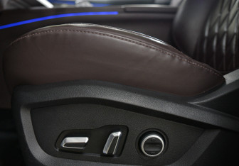 Подержанный автомобиль Chery Tiggo 8 Pro Max 2023 года (17 фото)