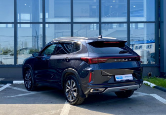 Подержанный автомобиль Exeed LX 2023 года (7 фото)