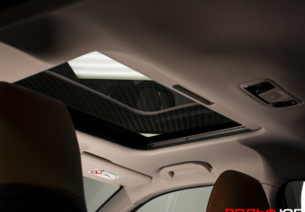 Подержанный автомобиль Omoda C5 2023 года (18 фото)