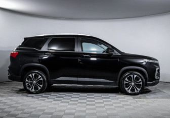 Подержанный автомобиль Chevrolet Captiva 2022 года (4 фото)