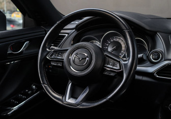 Подержанный автомобиль Mazda CX-9 2021 года (15 фото)