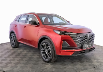 Подержанный автомобиль Changan UNI-S 2024 года (3 фото)